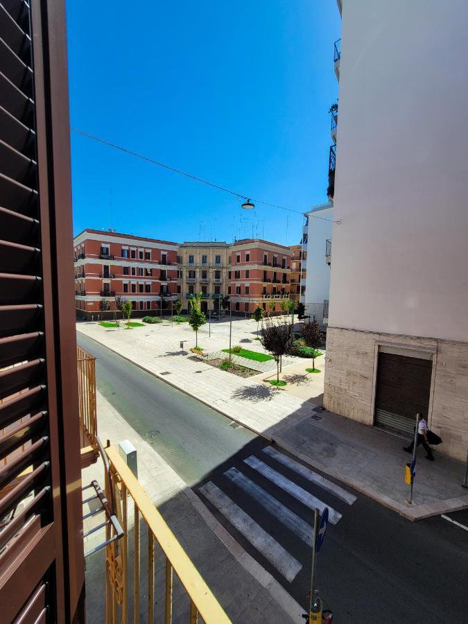 Cozy Classical Residence In The City Center Bari Exterior photo