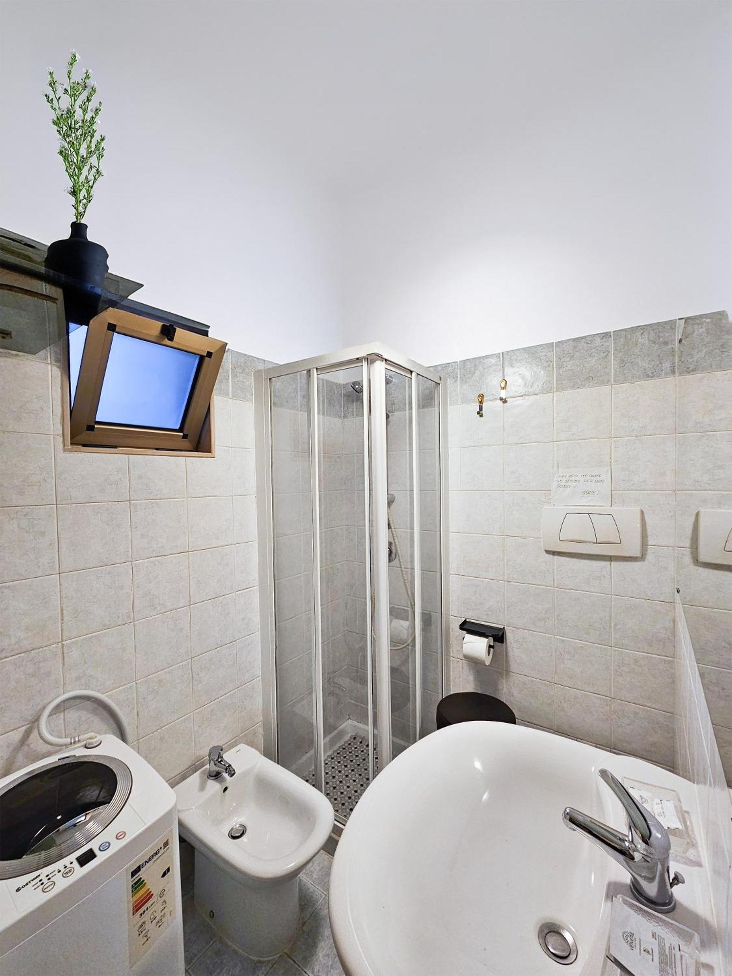 Cozy Classical Residence In The City Center Bari Exterior photo